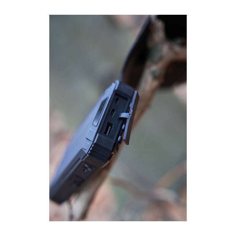 Solární powerbanka 20 000 mAh, černá Solární powerbanka 20 000 mAh, černá