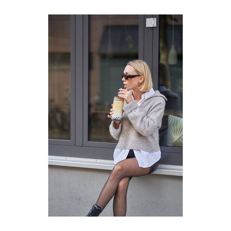 Pohár na pitie s bambusovým viečkom a slamkou, transparentná 650ml Pohár na pitie s bambusovým viečkom a slamkou, transparentná 650ml