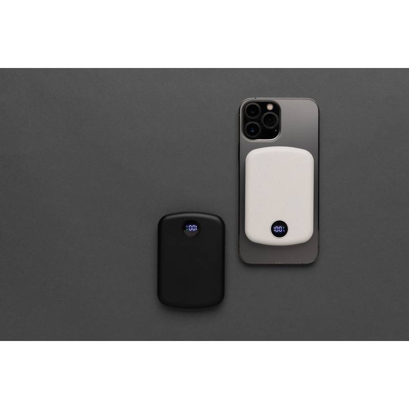 Magnetická powerbanka 5000mAh MagBoost, čierna Magnetická powerbanka 5000mAh MagBoost, čierna