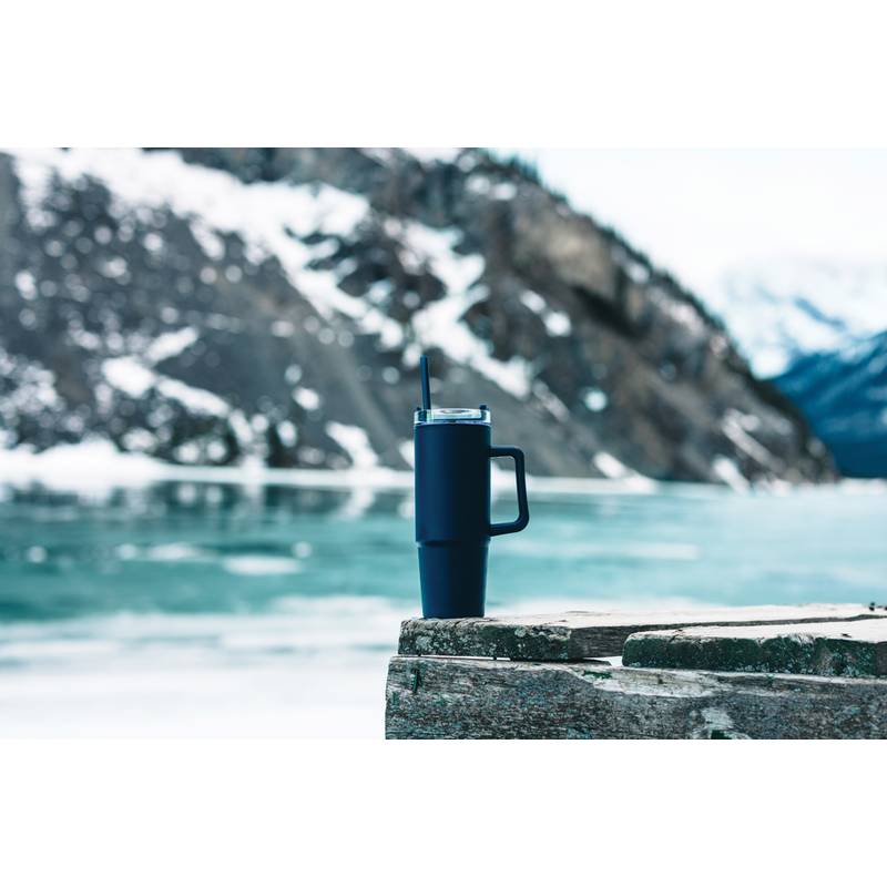 Termohrnek s madlem Tana 900ml, modrá námořnická Termohrnek s madlem Tana 900ml, modrá námořnická