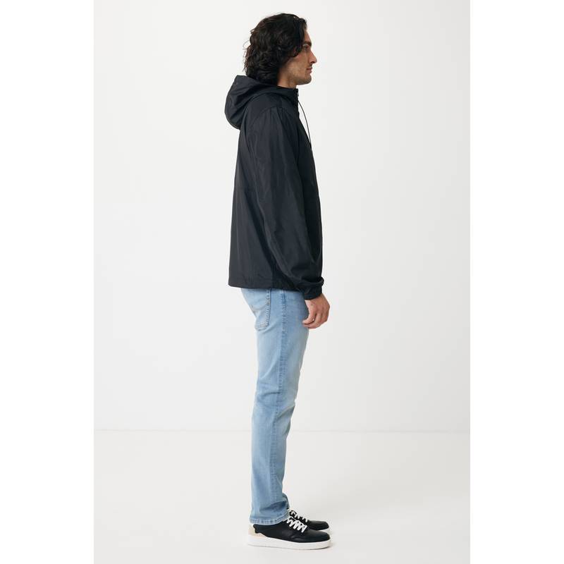 Ľahká bunda Iqoniq Logan, čierna, 4XL Ľahká bunda Iqoniq Logan, čierna, 4XL