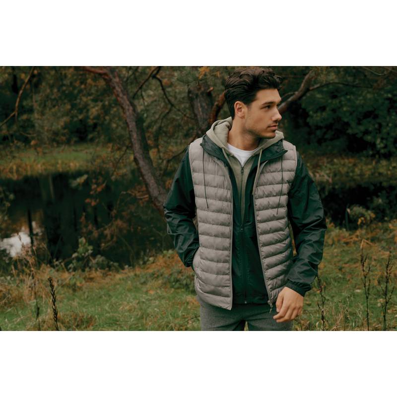 Ľahká bunda Iqoniq Logan, čierna, 4XL Ľahká bunda Iqoniq Logan, čierna, 4XL