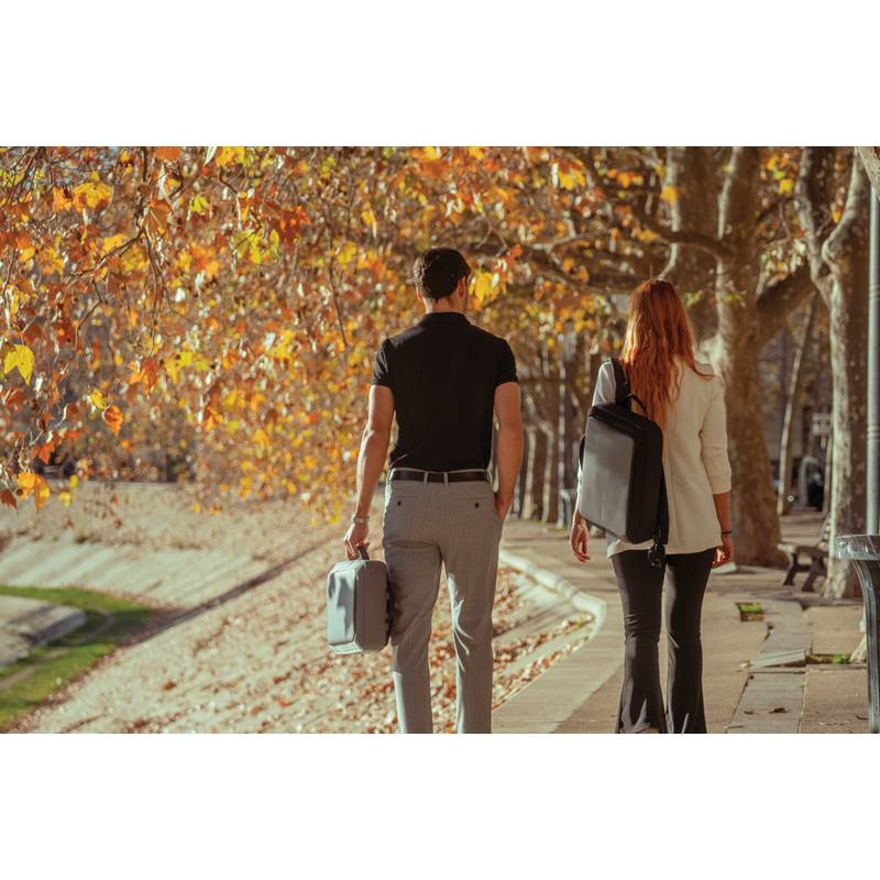 Nedobytný batoh & taška Bobby Bizz 2.0, čierna Nedobytný batoh & taška Bobby Bizz 2.0, čierna