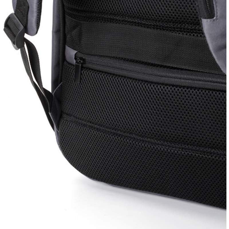 Polyesterový RPET (300D) batoh na notebook Calliope proti krádeži, čierna Polyesterový RPET (300D) batoh na notebook Calliope proti krádeži, čierna