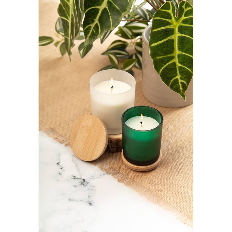 Daizu XL sviečka, vanilka, biela Daizu XL sviečka, vanilka, biela