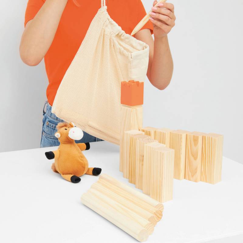 Vikingská vrhací hra KUBB, hnědá Vikingská vrhací hra KUBB, hnědá