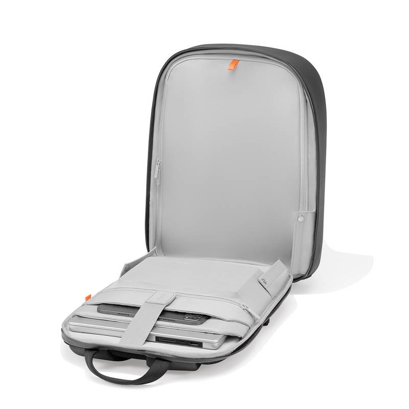 Nedobytný batoh Bobby Edge, čierna Nedobytný batoh Bobby Edge, čierna