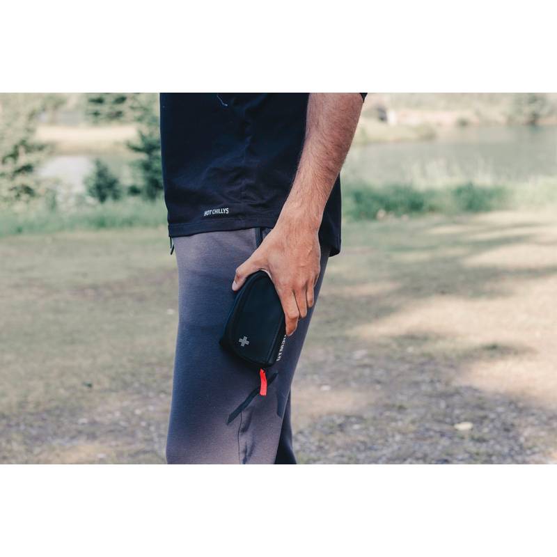 Lekárnička poštovej veľkosti z RCS recykl. PU nubuku, čierna Lekárnička poštovej veľkosti z RCS recykl. PU nubuku, čierna