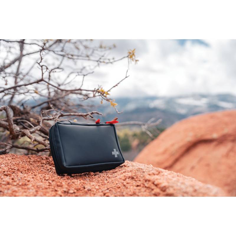 Lekárnička z RCS recykl. PU nubuku, čierna Lekárnička z RCS recykl. PU nubuku, čierna