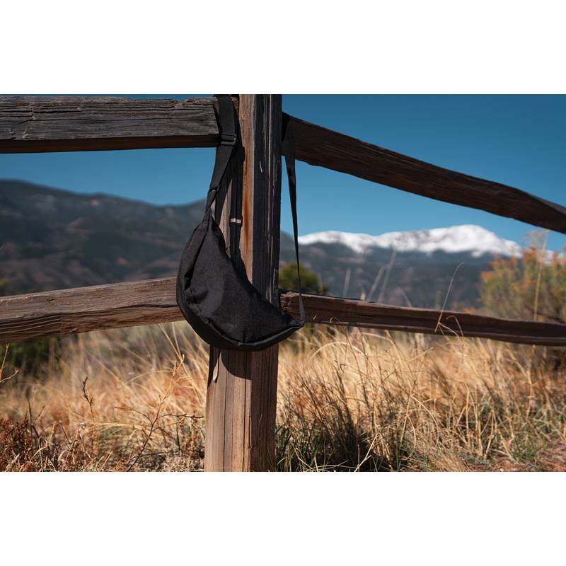 Ľadvinka Crescent z RPET AWARE™, čierna Ľadvinka Crescent z RPET AWARE™, čierna