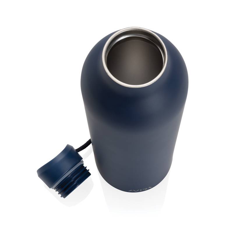 Termo láhev Avira Avior 1l z RCS recyklované oceli, modrá námořnická Termo láhev Avira Avior 1l z RCS recyklované oceli, modrá námořnická