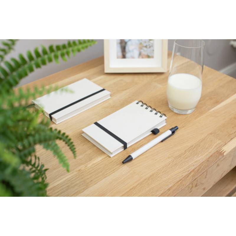 Zápisník z recyklovaného mléka Martha, černá - bílá Zápisník z recyklovaného mléka Martha, černá - bílá