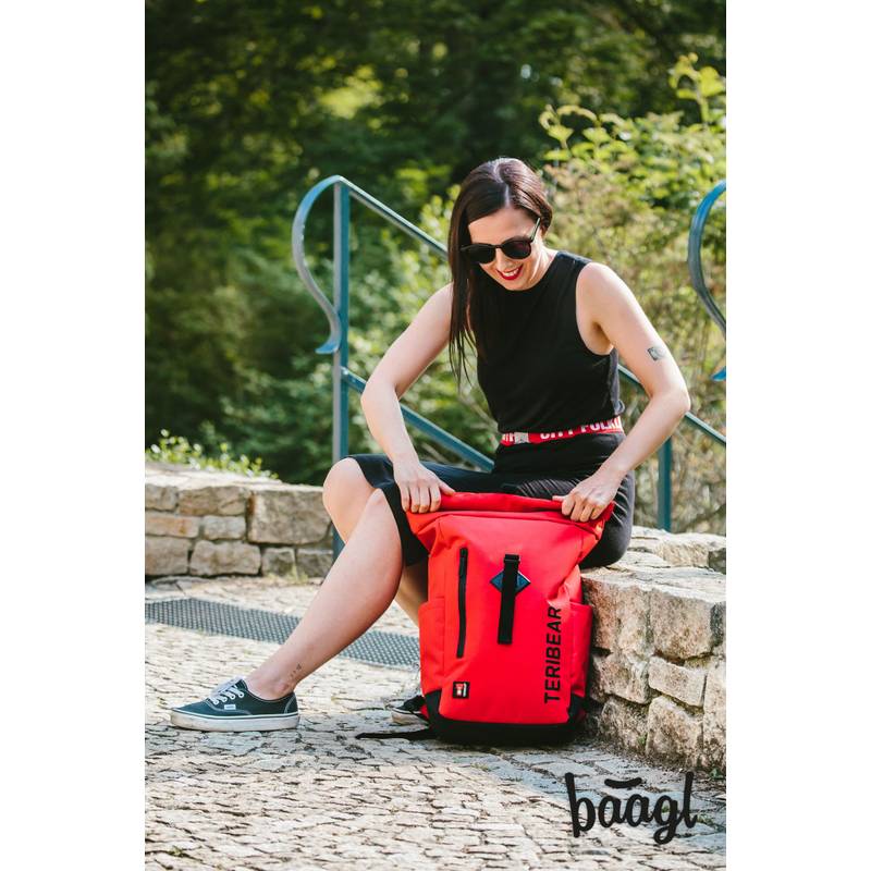BAAGL - Zavinovací batoh TERIBEAR červený BAAGL - Zavinovací batoh TERIBEAR červený
