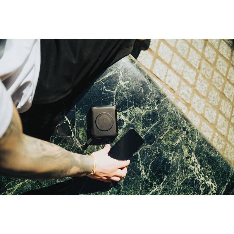 Univerzálna nabíjačka 5v1 65W 15000mAh Urban Vitamin Oxnard, čierna Univerzálna nabíjačka 5v1 65W 15000mAh Urban Vitamin Oxnard, čierna