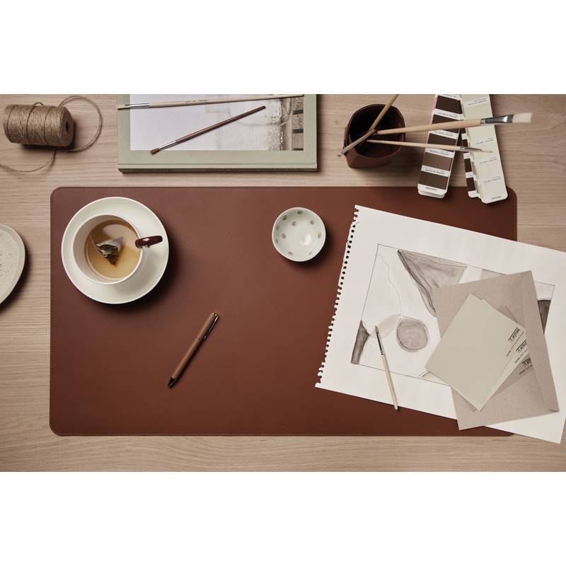 Podložka na stůl VINGA Timo z RCS RPET a PU, hnědá Podložka na stůl VINGA Timo z RCS RPET a PU, hnědá