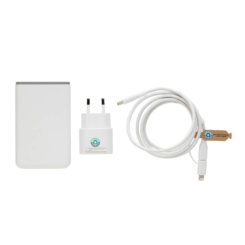 Nabíjacia sada 3ks Surge 20W USB C z RCS recykl. plastu, čierna Nabíjacia sada 3ks Surge 20W USB C z RCS recykl. plastu, čierna