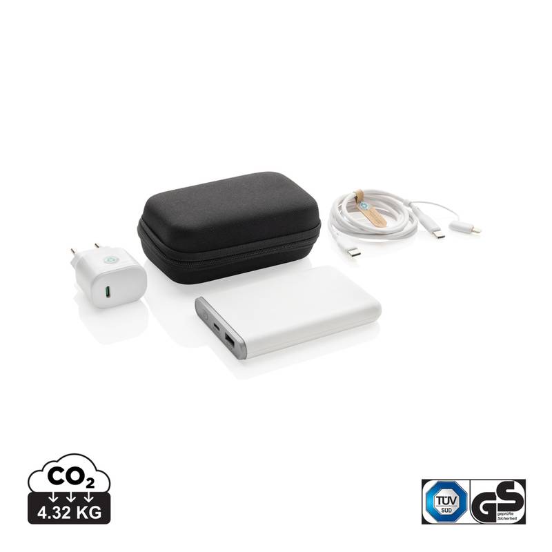 Nabíjacia sada 3ks Surge 20W USB C z RCS recykl. plastu, čierna Nabíjacia sada 3ks Surge 20W USB C z RCS recykl. plastu, čierna