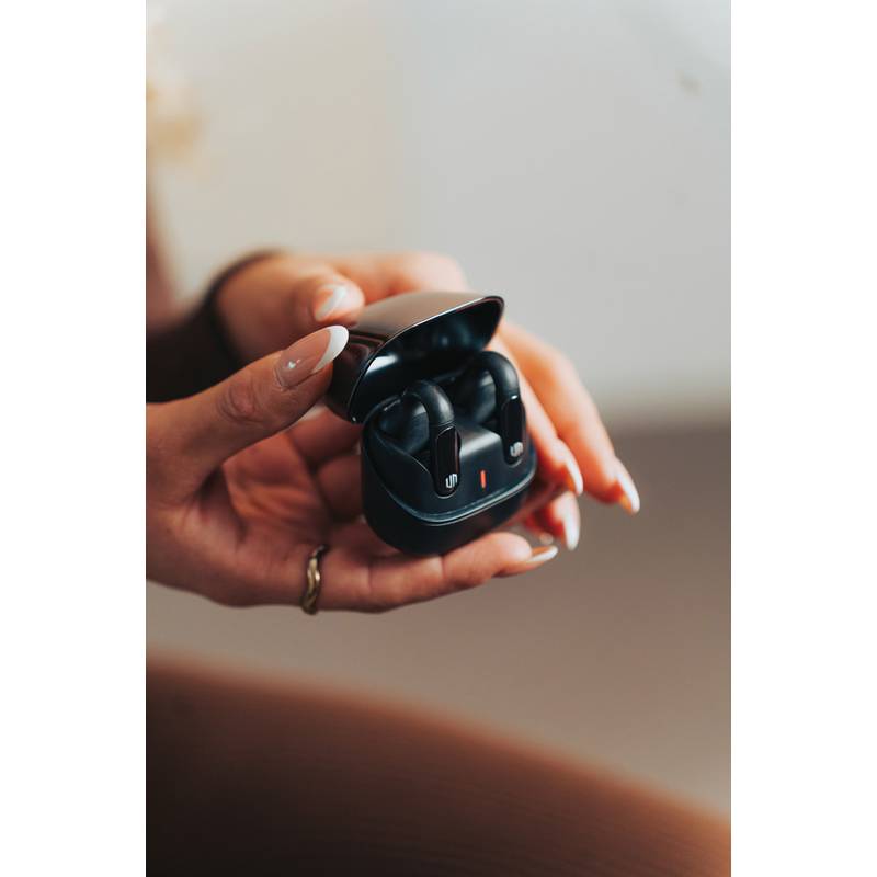 Bezdrátová sluchátka Urban Vitamin Long Beach ENC z rPET, černá Bezdrátová sluchátka Urban Vitamin Long Beach ENC z rPET, černá