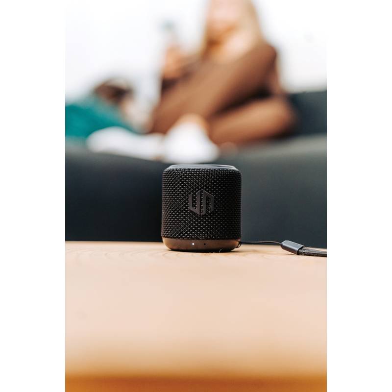 Urban vitamin Oceanside RCS reproduktor z recykl. plastu 3W, černá Urban vitamin Oceanside RCS reproduktor z recykl. plastu 3W, černá