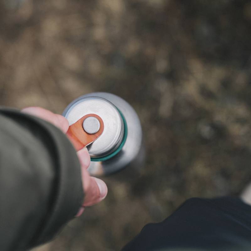 Malá termo fľaša na vodu 500 ml Black+Blum, modrá tyrkysová Malá termo fľaša na vodu 500 ml Black+Blum, modrá tyrkysová