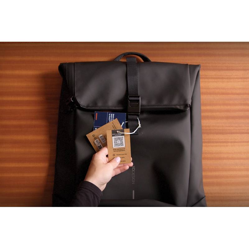 Voděodolný batoh Urban s klopou, šedá - černá Voděodolný batoh Urban s klopou, šedá - černá