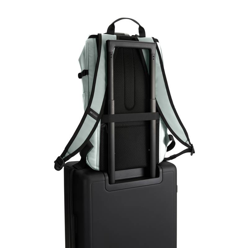 Nedobytný a vodeodolný batoh Urban, zelená Iceberg - čierna Nedobytný a vodeodolný batoh Urban, zelená Iceberg - čierna