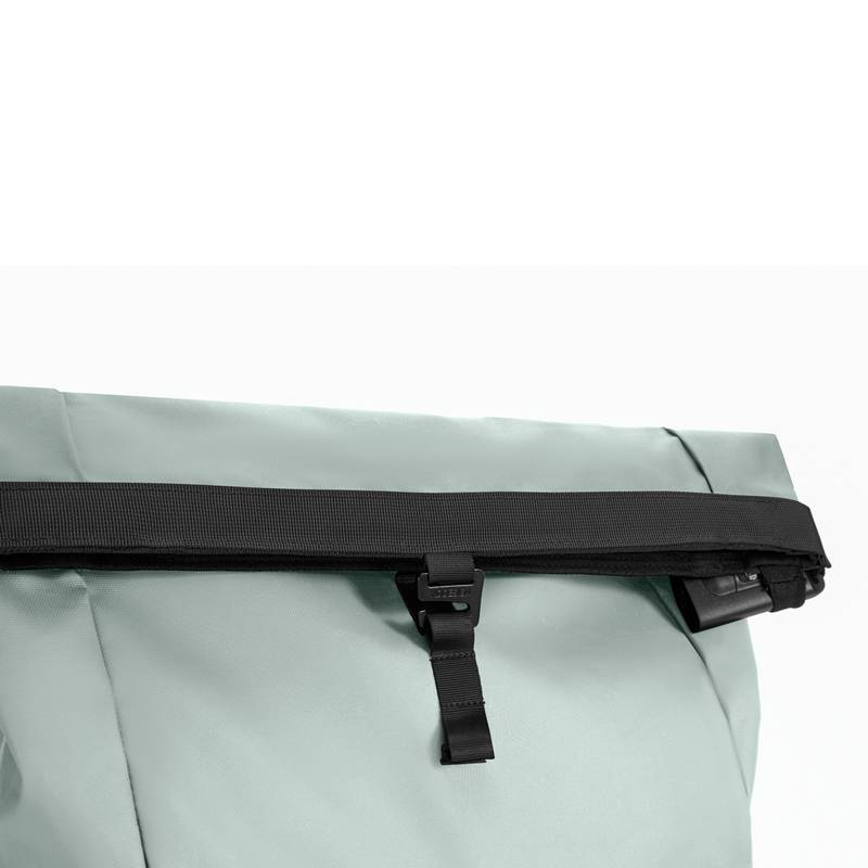 Nedobytný a vodeodolný batoh Urban, zelená Iceberg - čierna Nedobytný a vodeodolný batoh Urban, zelená Iceberg - čierna