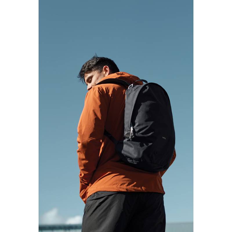 Bellroy Lite Daypack, černá Bellroy Lite Daypack, černá