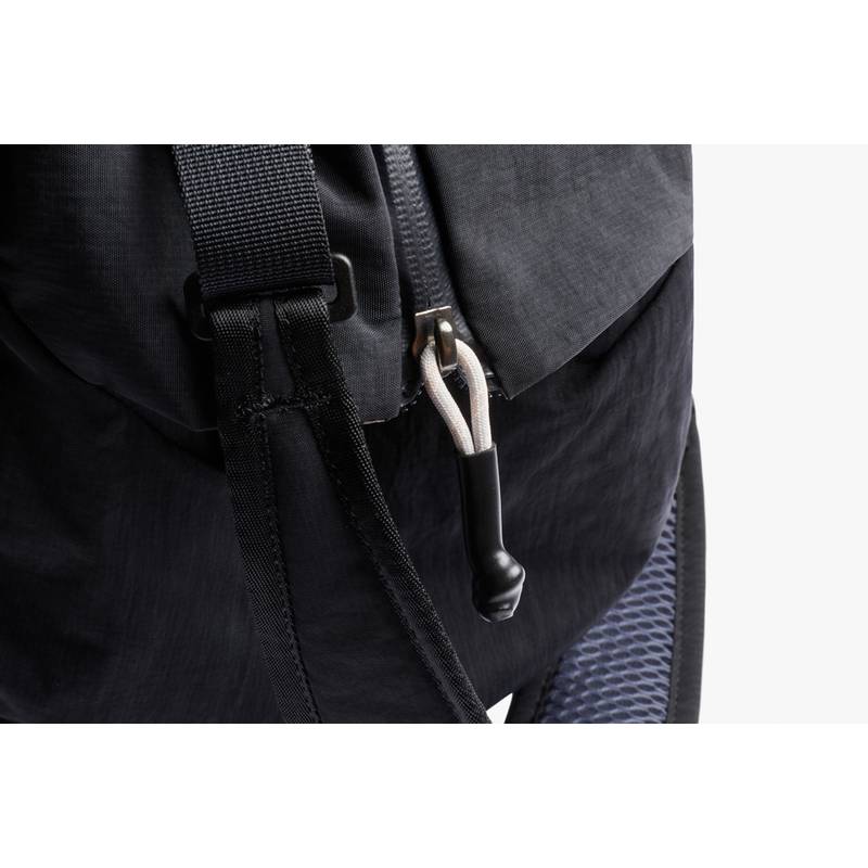 Bellroy Lite Duffel, čierna Bellroy Lite Duffel, čierna