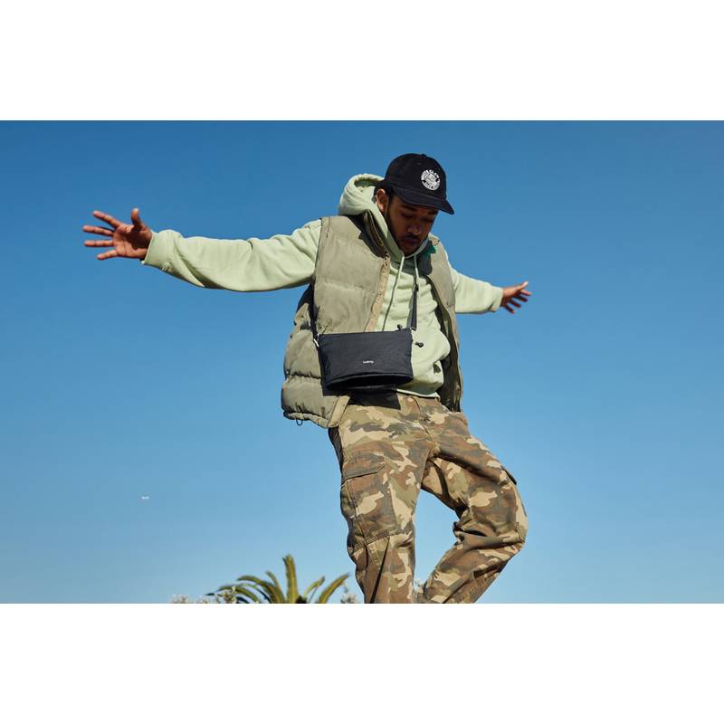 Bellroy Lite Sacoche, černá Bellroy Lite Sacoche, černá