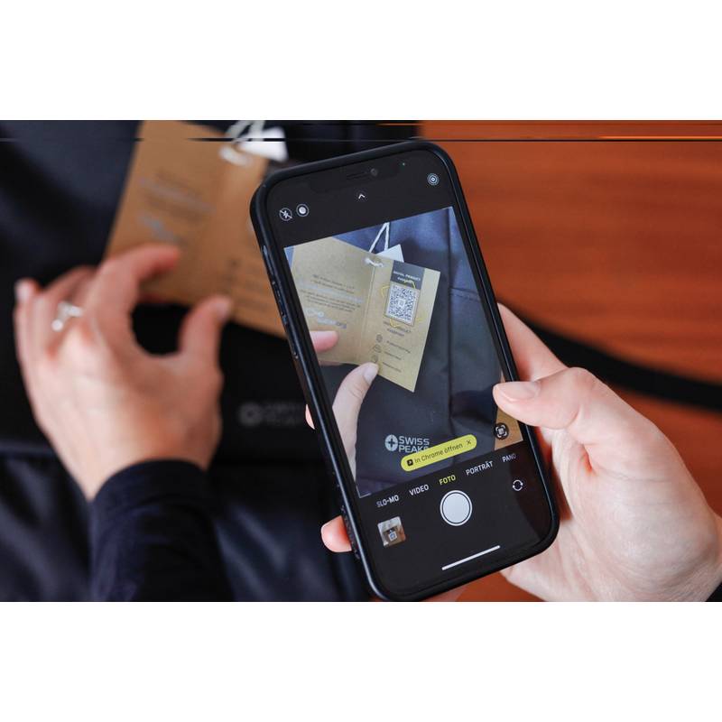 Batoh na 15,6" notebook Swiss Peak Edin z RPET AWARE™, čierna Batoh na 15,6" notebook Swiss Peak Edin z RPET AWARE™, čierna