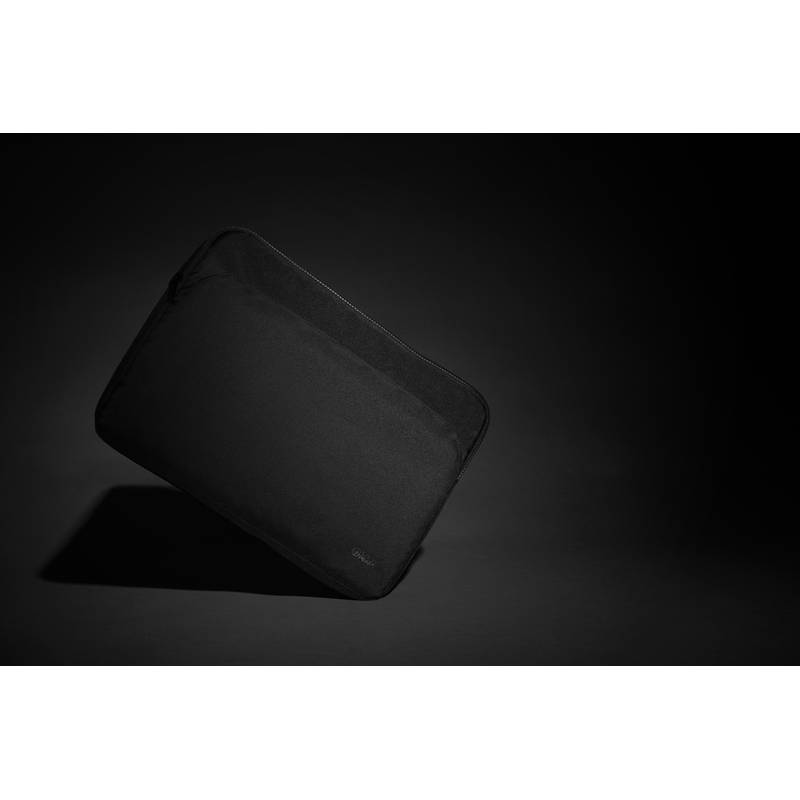 Obal na 15,6" notebook Swiss Peak Essential z RPET AWARE™, černá Obal na 15,6" notebook Swiss Peak Essential z RPET AWARE™, černá
