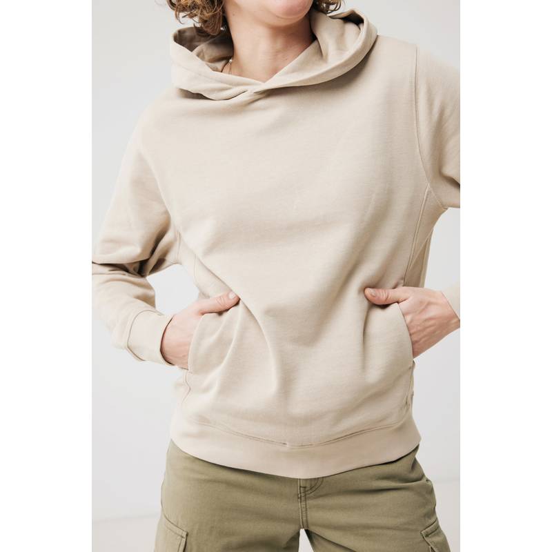 Mikina s kapucí a bočními kapsami Iqoniq Yengo z rec. bavlny, hnědá desert, L Mikina s kapucí a bočními kapsami Iqoniq Yengo z rec. bavlny, hnědá desert, L