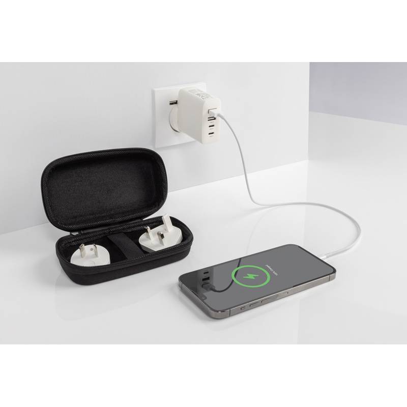 Cestovná nabíjačka TravelCharge Pro s USB C z RCS plastu, biela - čierna Cestovná nabíjačka TravelCharge Pro s USB C z RCS plastu, biela - čierna