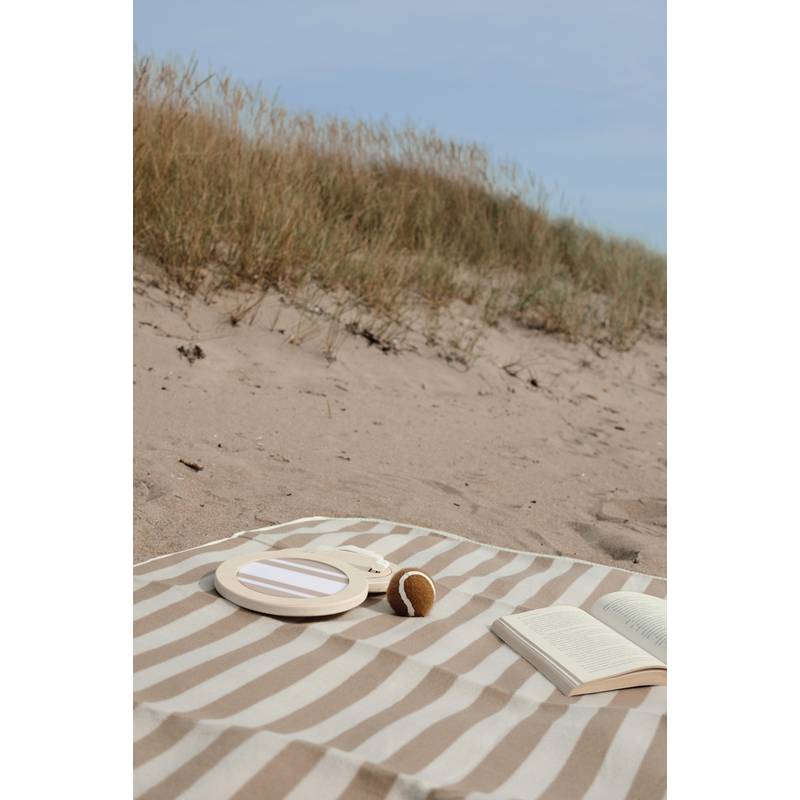 Hra VINGA Catch me if you can, hnědá Hra VINGA Catch me if you can, hnědá