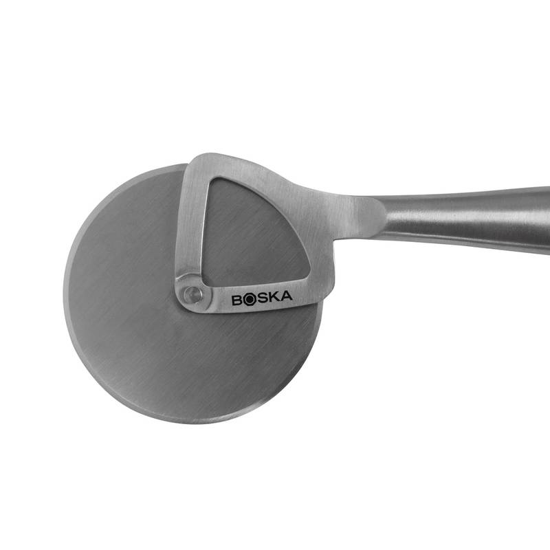Kráječ na pizzu BOSKA Copenhagen, šedá steel Kráječ na pizzu BOSKA Copenhagen, šedá steel