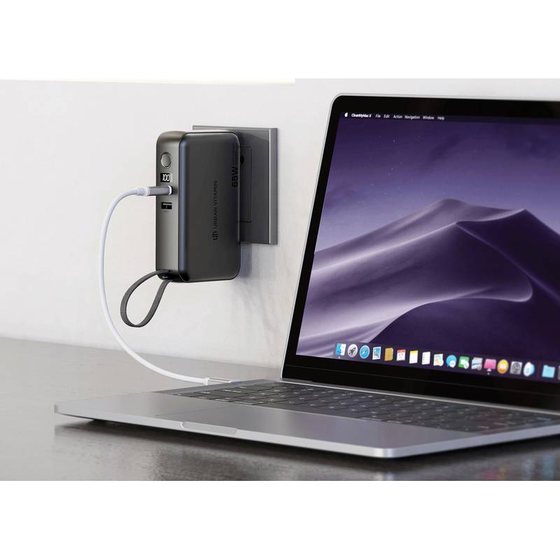 Urban Vitamin Eureka RCS recyklovaná 65W hybridná nabíjačka, čierna Urban Vitamin Eureka RCS recyklovaná 65W hybridná nabíjačka, čierna