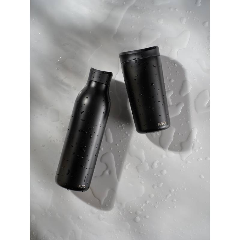 Fľaša na vodu 600ml Avira Alok z RCS recykl. nerezovej ocele, čierna Fľaša na vodu 600ml Avira Alok z RCS recykl. nerezovej ocele, čierna