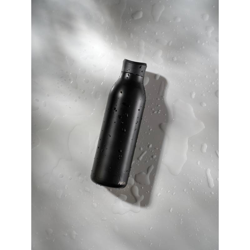 Fľaša na vodu 600ml Avira Alok z RCS recykl. nerezovej ocele, čierna Fľaša na vodu 600ml Avira Alok z RCS recykl. nerezovej ocele, čierna