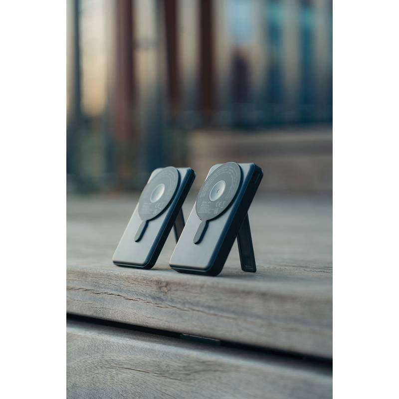 Magnetická powerbanka Urban Vitamín Delano 5v1 10000mAh 20W, čierna Magnetická powerbanka Urban Vitamín Delano 5v1 10000mAh 20W, čierna