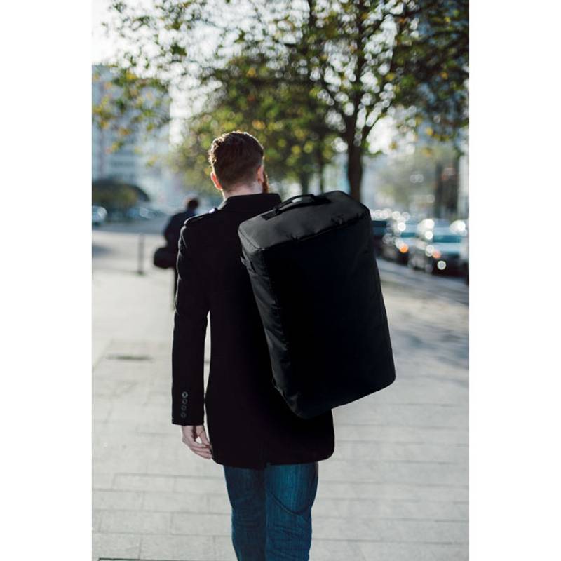 Cestovná taška z Tarpaulinu, čierna Cestovná taška z Tarpaulinu, čierna