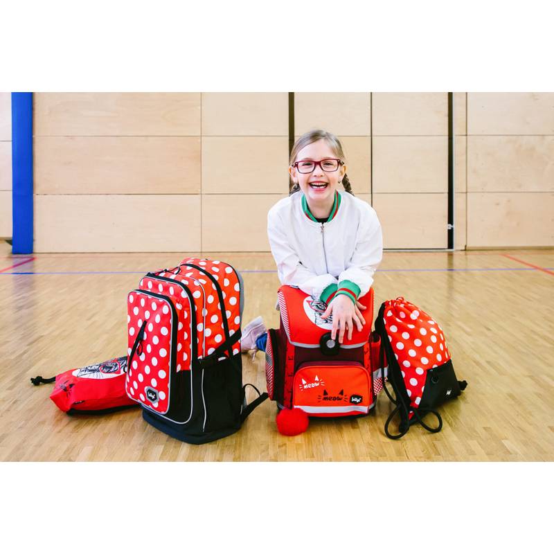 BAAGL Školní batoh Cubic Tečky BAAGL Školní batoh Cubic Tečky