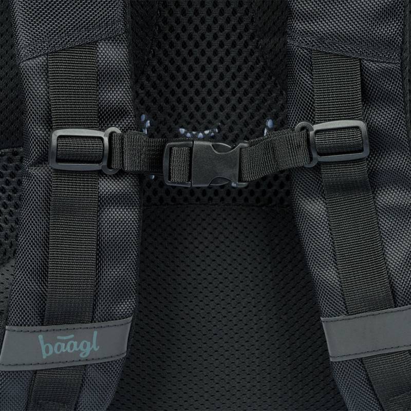 BAAGL SADA 3 Skate Red: batoh, peračník, vrecko BAAGL SADA 3 Skate Red: batoh, peračník, vrecko