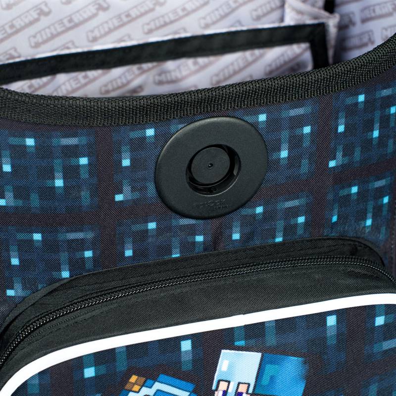 BAAGL Školská aktovka Ergo Minecraft Blue Axe BAAGL Školská aktovka Ergo Minecraft Blue Axe