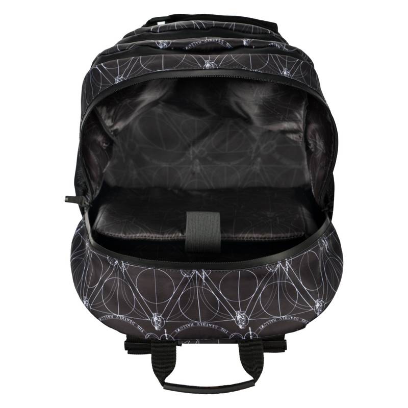 BAAGL SET 5 Skate Harry Potter Relikvie smrti: batoh, peračník, sáček, desky, peněženka BAAGL SET 5 Skate Harry Potter Relikvie smrti: batoh, peračník, sáček, desky, peněženka