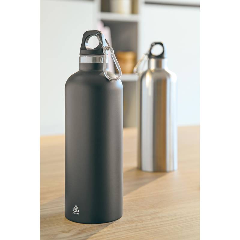 Recyklovaná nerezová dvoustěnná láhev (500 ml) Lysandra, černá Recyklovaná nerezová dvoustěnná láhev (500 ml) Lysandra, černá