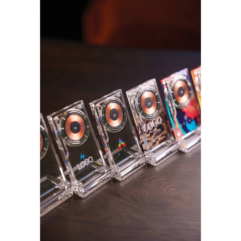 Magnetický bezdrôtový nabíjací stojan Magcharge 15W, transparentná Magnetický bezdrôtový nabíjací stojan Magcharge 15W, transparentná