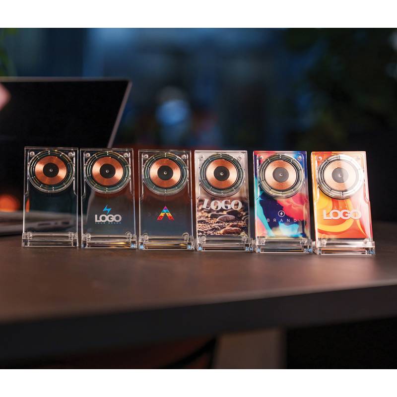 Magnetický bezdrôtový nabíjací stojan Magcharge 15W, transparentná Magnetický bezdrôtový nabíjací stojan Magcharge 15W, transparentná