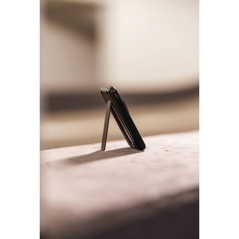 Magnetická powerbanka Urban Vitamin Redwood 5v1 5000mAh 20W, čierna Magnetická powerbanka Urban Vitamin Redwood 5v1 5000mAh 20W, čierna