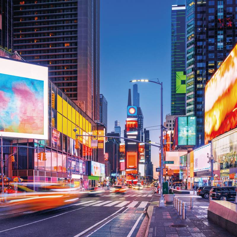 NOTIQUE Poznámkový kalendář New York 2026, 30 x 30 cm NOTIQUE Poznámkový kalendář New York 2026, 30 x 30 cm